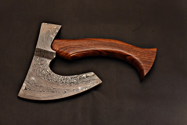 ShoponeOnline's tweet photo. Handmade Damascus Steel Tomahawk / Hatchet / Viking Axe / Rose Wood
#axe #ax #umbanda #o #candombl #exu #ogum #oxum #umbandasagrada #candomble #orixas #f #orix #s #amor #bahia #pombagira #orixa #xango #oxossi #iemanja #knife #sarava #axethrowing #oxala #umbandista #handmade https://t.co/1h24OUUnwj