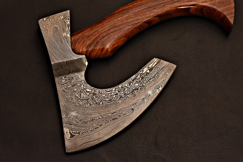 ShoponeOnline's tweet photo. Handmade Damascus Steel Tomahawk / Hatchet / Viking Axe / Rose Wood
#axe #ax #umbanda #o #candombl #exu #ogum #oxum #umbandasagrada #candomble #orixas #f #orix #s #amor #bahia #pombagira #orixa #xango #oxossi #iemanja #knife #sarava #axethrowing #oxala #umbandista #handmade https://t.co/1h24OUUnwj