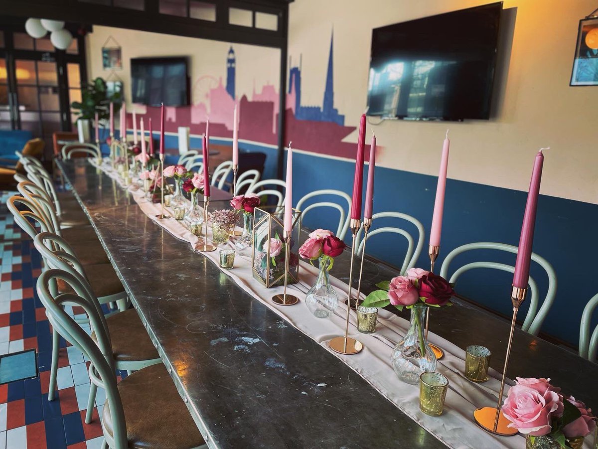 Sophiasfinaltch's tweet photo. Intimate Dinners For Those Special Occasions 💗 The Perfect Colour Combo At @thefurnacesheffield 

#wedding #celebrate #decor #eventstyling #weddinginspiration #aisledecor #eventdecor #venuestyling #graduation https://t.co/DWufvz3B0c