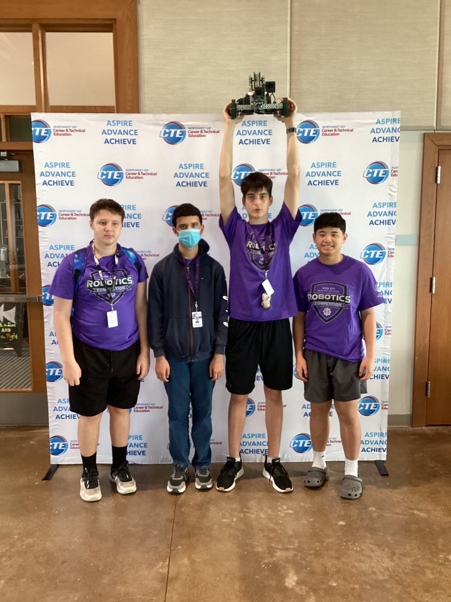 mariov0204's tweet photo. Great job by these guys today! They did really well! @NisdCTE @TruettWilsonMS #WilsonIsAVibe https://t.co/CKAJNcaClb