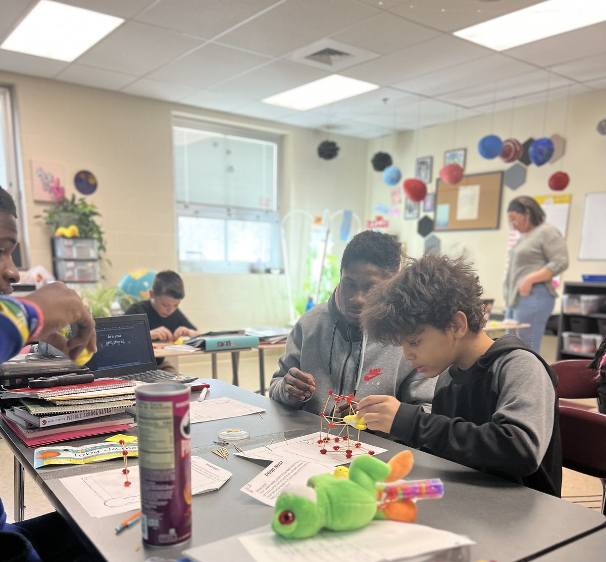 strobleclass's tweet photo. Spring time fun 🤩 🌸 https://t.co/IJvlOubz9Y