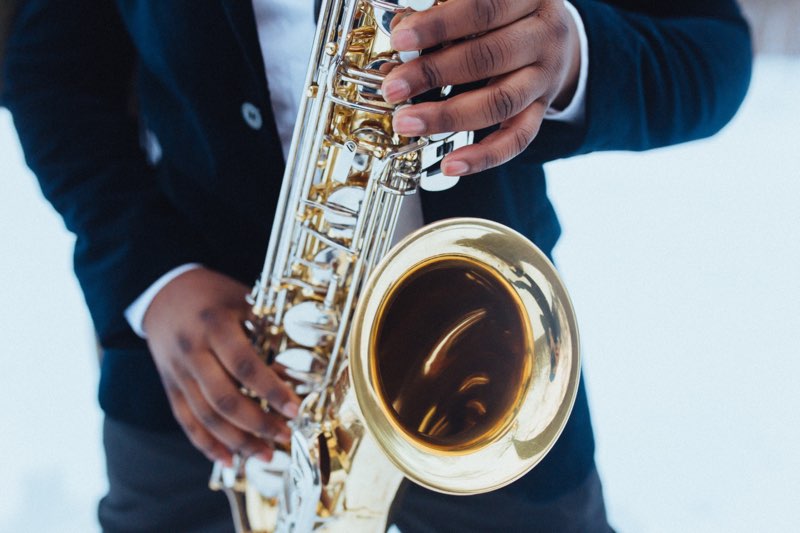 Shaazaam_'s tweet photo. Introducing Mr Suave himself Valerhy will be greeting you at the door early on at the brunch may 7th and later performing 🎷 🔥🔥
.
Please don't wait to get your tickets and be on time ‼️ you won't want to miss this 💯💯
.
May 7th WE BRUNCH 😋 🥂 #boogieDownBrunchPHL #BDA23 https://t.co/r2PrXxZD4h