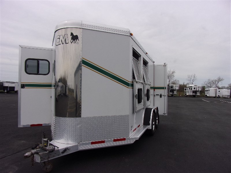 2004 Cimarron 2 Horse Norstar BP  - $18,900.00
spartachevytrailers.com horsetrailerworld.com/home/trailerde…