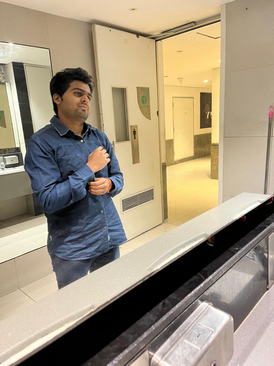 KyotoIndian's tweet photo. Which one you like?
#FilmfareAwards #JioCinema #NewDelhi #VivekAgnihotri #spiffy #PepsiRiseUpBabyXSamantha #Eurovision2023 #RRvsCSK #BABYMONSTER #StarWarsJediSurvivor #AgustD_SUGA_Tour_in_US #denimday2023 #DenimOnFire #NFLDraft #SalmanKhan𓃵 #ViratKohli #DishaPatani https://t.co/pEYRYpF62D