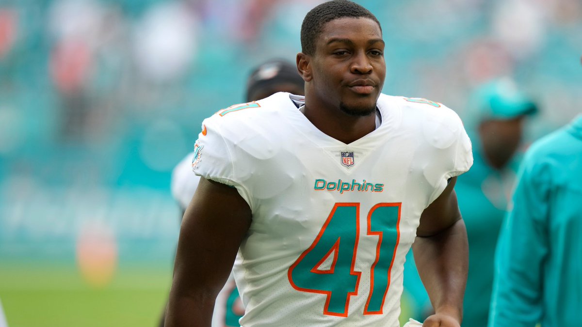 For all those MS &amp; HS Football players who will be watching the draft tonight. Remember all of these players had to have good grades to get into college first. HS-College-NFL. There is no shortcut to the NFL. Can’t cheat the grind in the classroom!