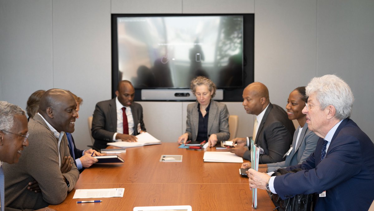 Diop_IFC's tweet photo. Pleased to meet Michel M. Liès Chair of @Zurich and Ekhosuehi Iyahen, Secretary General of @InsDevForum to identify areas of collaboration, particularly in agricultural insurance and impact investing. Looking forward to deepening our partnership! https://t.co/hhm8JYCBxT