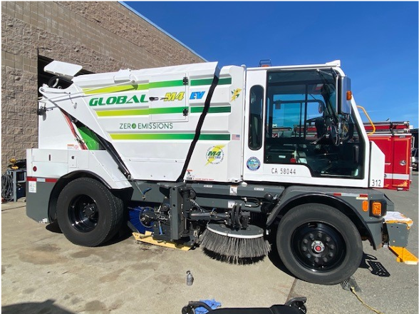 DKS congratulates the City of South San Francisco on adding all-electric street sweepers to its fleet.
For more information visit: ssf.net/home/showpubli…