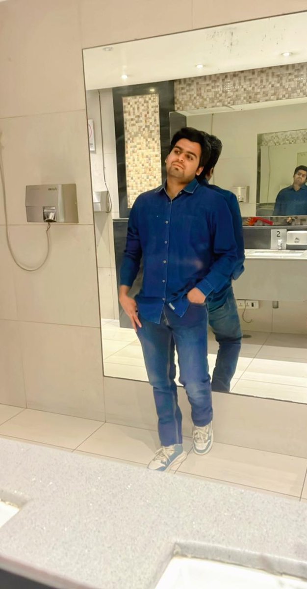 KyotoIndian's tweet photo. Which one you like??
#FilmfareAwards #JioCinema #NewDelhi #VivekAgnihotri #SalmanKhan #JhanviKapoor #DishaPatani #PepsiRiseUpBabyXSamantha #Eurovision2023 #RRvsCSK #MSDhoni #viratkholi #SuhanaKhan #AgustD_SUGA_Tour_in_US #StarWarsJediSurvivor #NFLDraft https://t.co/8tcmPgpIpE