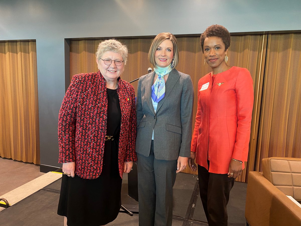 I thoroughly enjoyed yesterday’s Business at Breakfast presented by <a href="/lgeku/">LG&E and KU</a>. Great to have our business community get to know @ULPresSchatzel and hear about her plans for <a href="/uofl/">University of Louisville</a>. Special thanks to all of our sponsors and Natasha Collins for moderating a fantastic conversation.