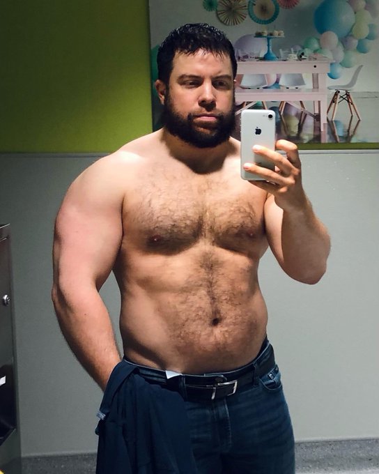 Watch Kano's leaked NSFW photo on TwXstars