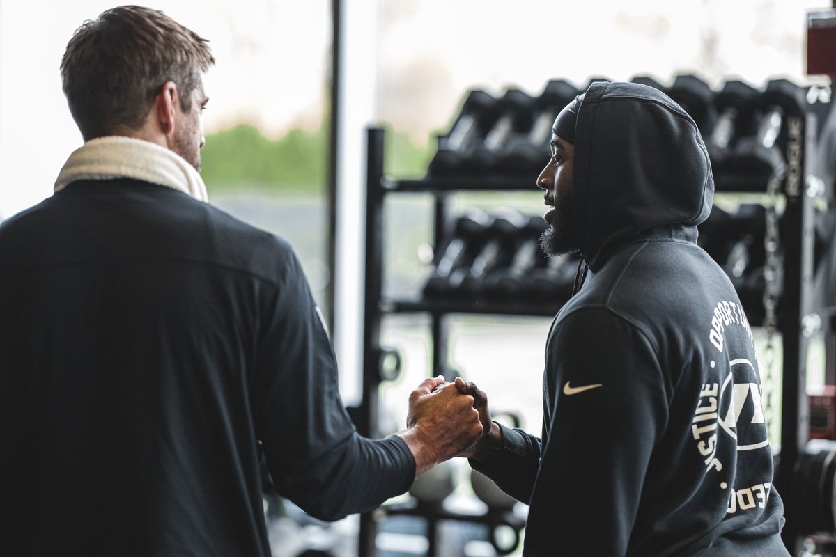 woodyjohnson4's tweet photo. Great to see the guys already working together. https://t.co/59Aqp19DXb
