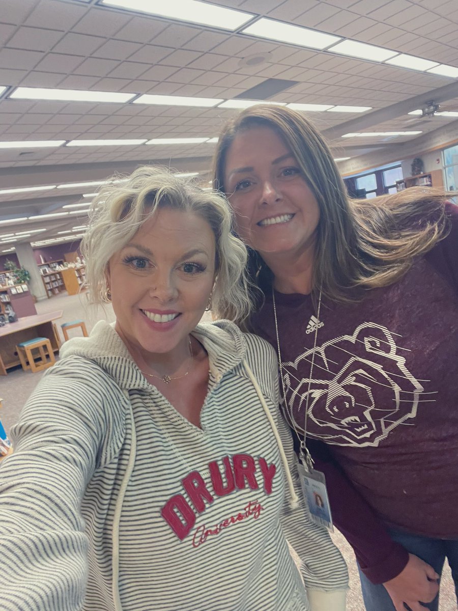 CHS Library tweet media