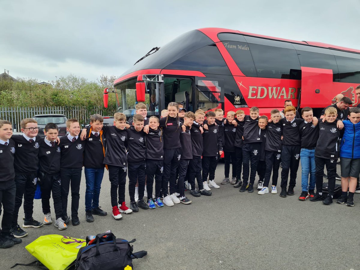 Ponty Schools u11s (@u11s_ponty) on Twitter photo What a day, the day started with us travelling to the stadium on the Team Wales coach <a href="/Edwardscoaches1/">Edwards Coaches</a> Amazing experience for everyone. Thank you guys What a day, the day started with us travelling to the stadium on the Team Wales coach <a href="/Edwardscoaches1/">Edwards Coaches</a> Amazing experience for everyone. Thank you guys