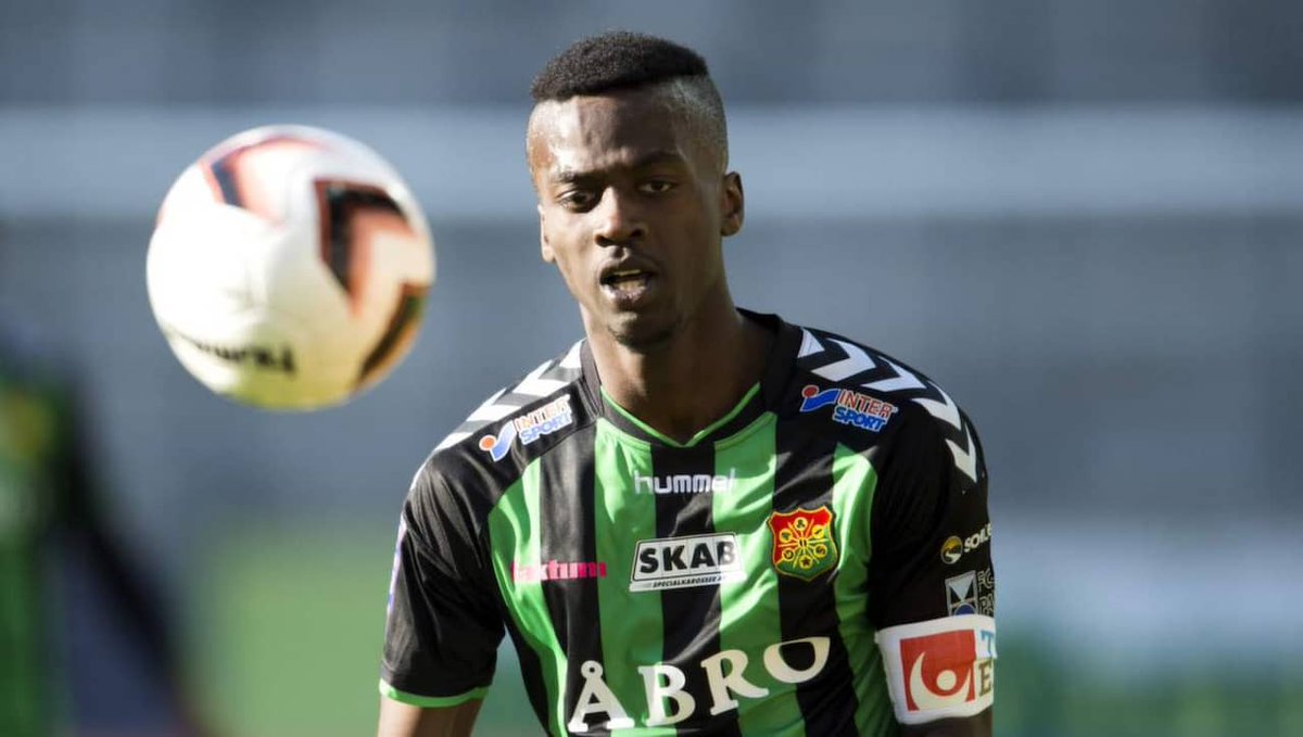 𝕆𝕝𝕒 tweet media