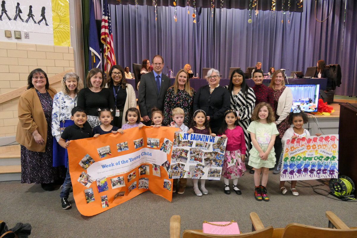 mymcpsva's tweet photo. The following Superintendent's Announcements and Spotlights took place at the April 25, 2023: @MymcpsvaPreK overview, Mayfield student highlighted for football accomplishments and @OneOsbourn Swim and Wrestling Teams. https://t.co/O0uHPYNK9l