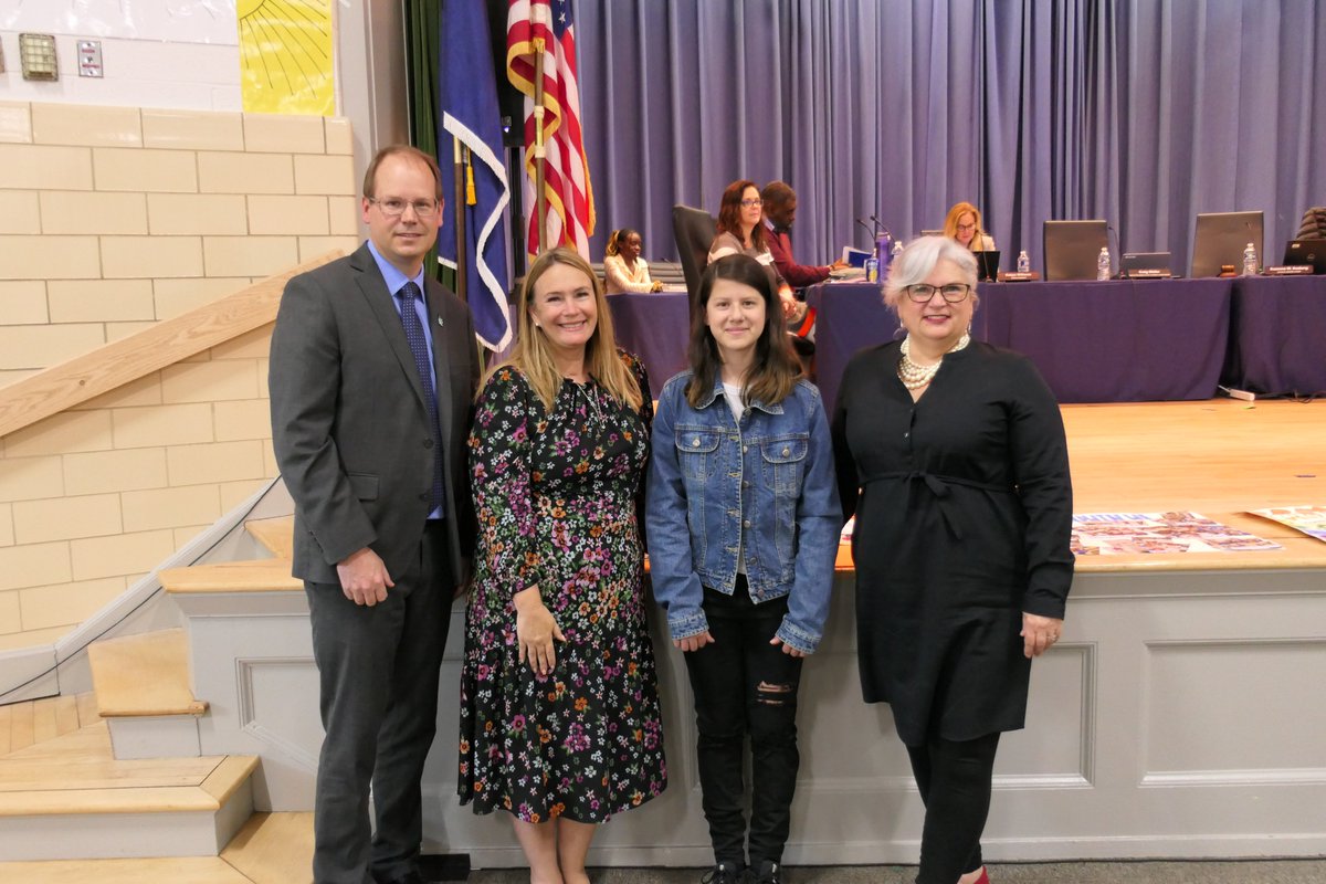 mymcpsva's tweet photo. The following Superintendent's Announcements and Spotlights took place at the April 25, 2023: @MymcpsvaPreK overview, Mayfield student highlighted for football accomplishments and @OneOsbourn Swim and Wrestling Teams. https://t.co/O0uHPYNK9l