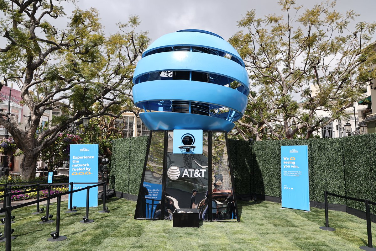 It's going down this weekend at Bayside Marketplace! <a href="/att/">AT&T</a> is giving away exclusive prizes &amp; swag at the AT&amp;T Game Ball Experience. Every AT&amp;T customer who plays can win gift cards, phones and even $5K! This Saturday and Sunday from 11am–9pm at Bayside💙 See you there #ATTLovesYou