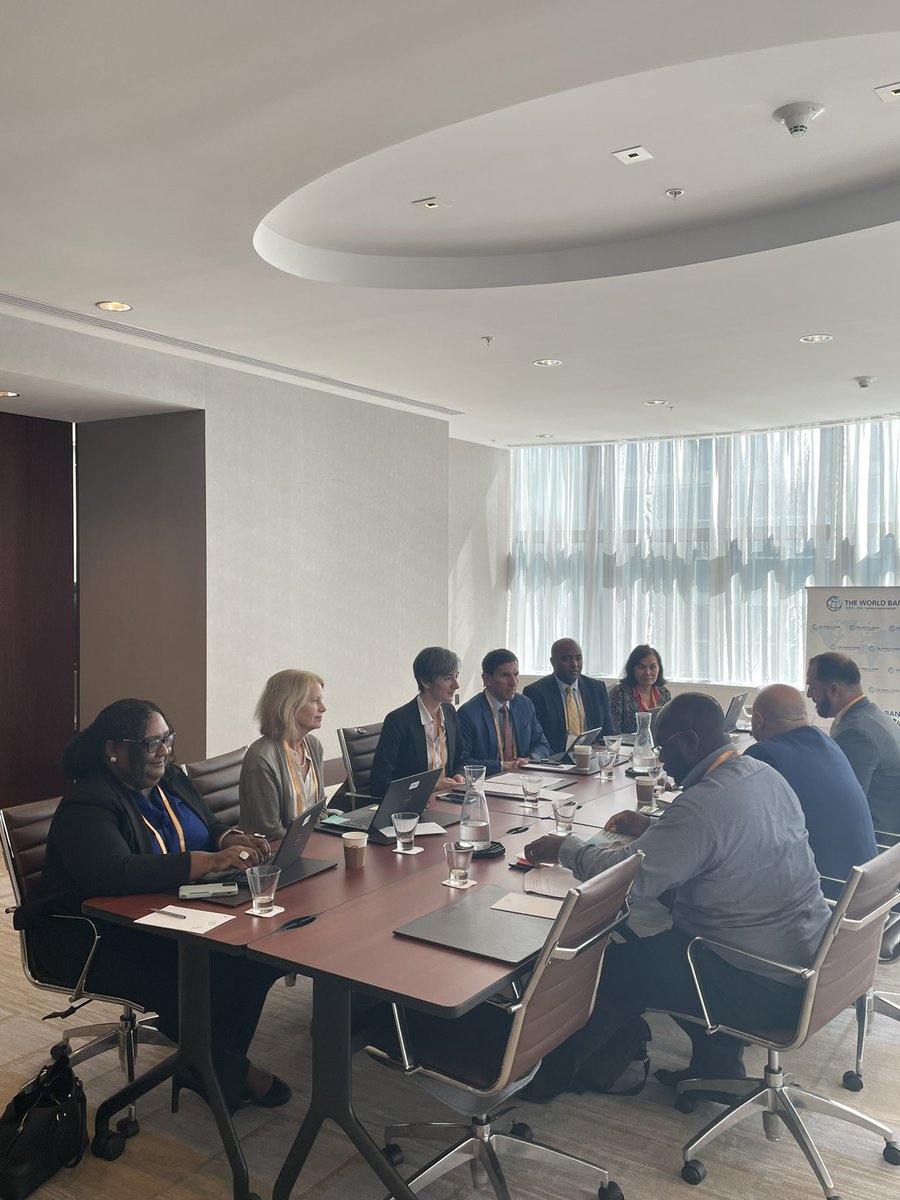 At #CREF2023: We had an excellent meeting today with the Hon. Michel Chebat, Belizean Minister of Public Utilities, Energy, Logistics &amp; E-governance. A productive discussion on renewable energy + efficiency, EVs and #Belize’s forthcoming new energy policy. #CaribbeanEnergy