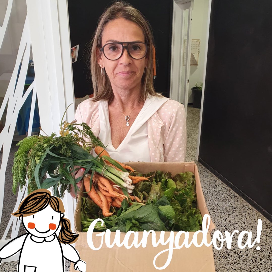 FEDACSalt's tweet photo. La família Vila Gelada de P5 ha sigut la guanyadora del sorteig de productes del nostre hort. Ecològics, de temporada i cultivats amb molt d’amor. Moltes gràcies a tots els participants. @escolesfedac #HortEscolar #TenimUnProjecte #Aprenem https://t.co/sSaP5klMoa