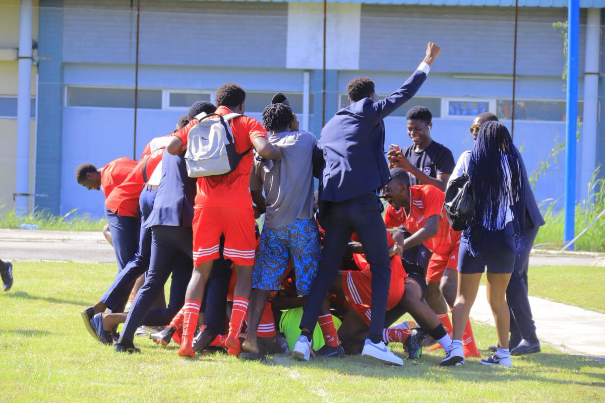 gegepog's tweet photo. Nous avons assisté à de belles rencontres sportives samedi dernier aux stades du Prytanée Militaire et de l'UOB.

Rendez-vous ce samedi pour la suite de la compétition du @csu_gabon!

@SportGOUVGA
@FrankNguema
#Gabon #Sport #Jeunesse #Détection #Éducation https://t.co/VUxewr40lo