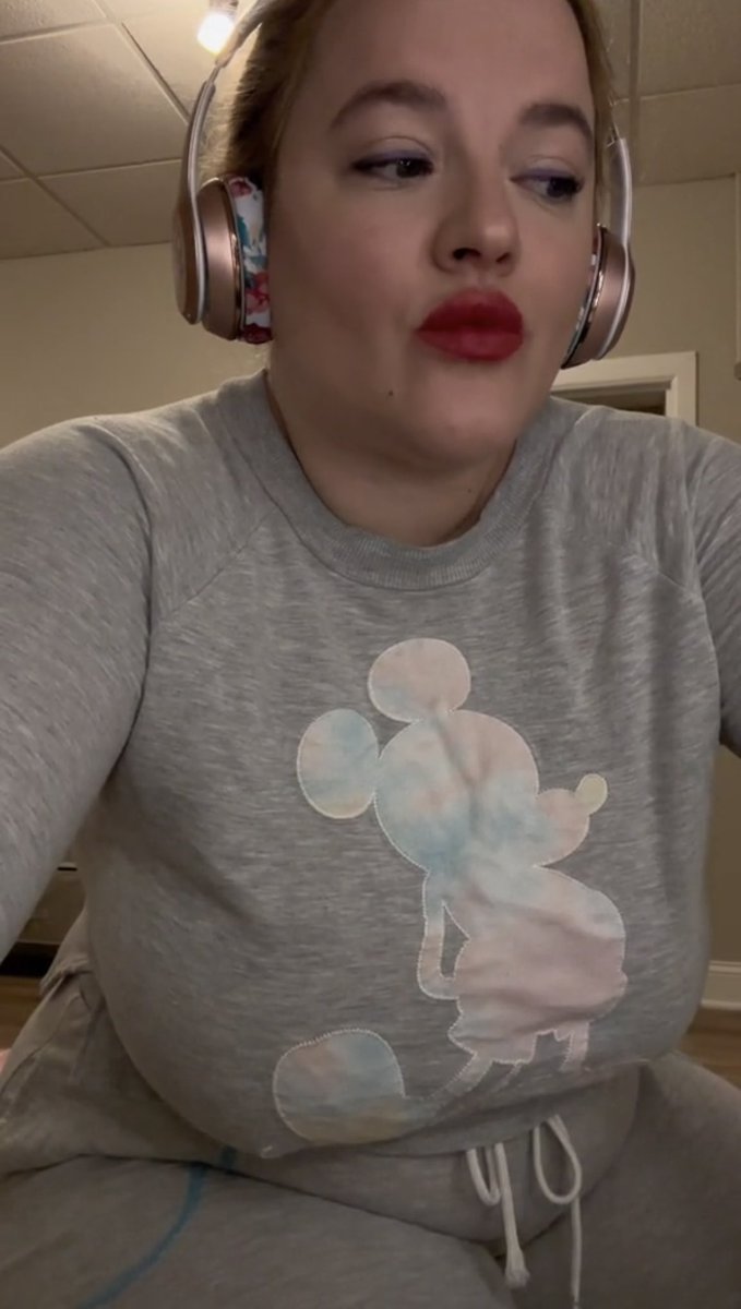 staceykyle88 tweet picture