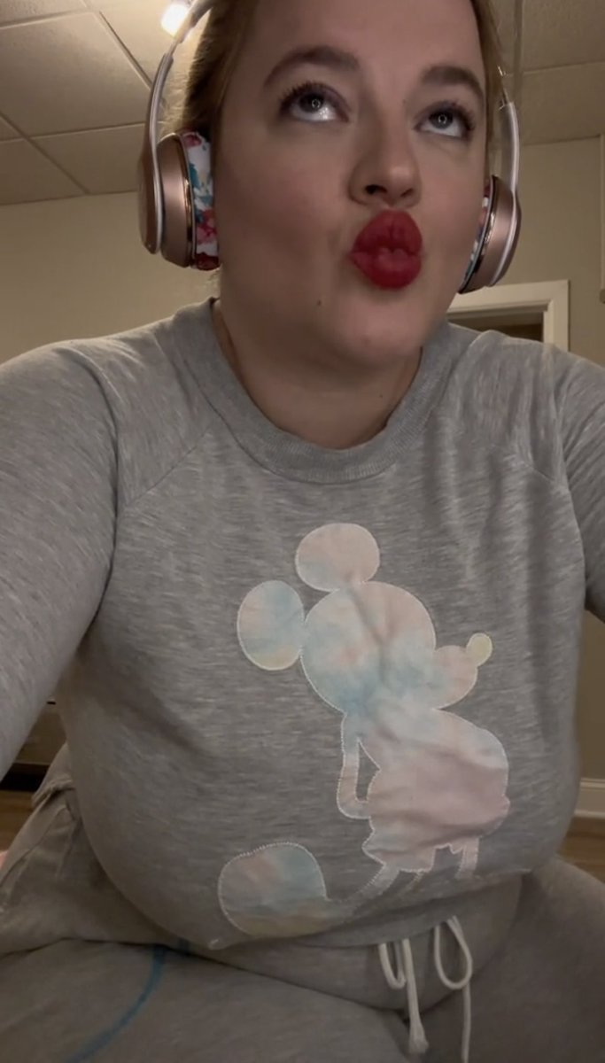 staceykyle88 tweet picture
