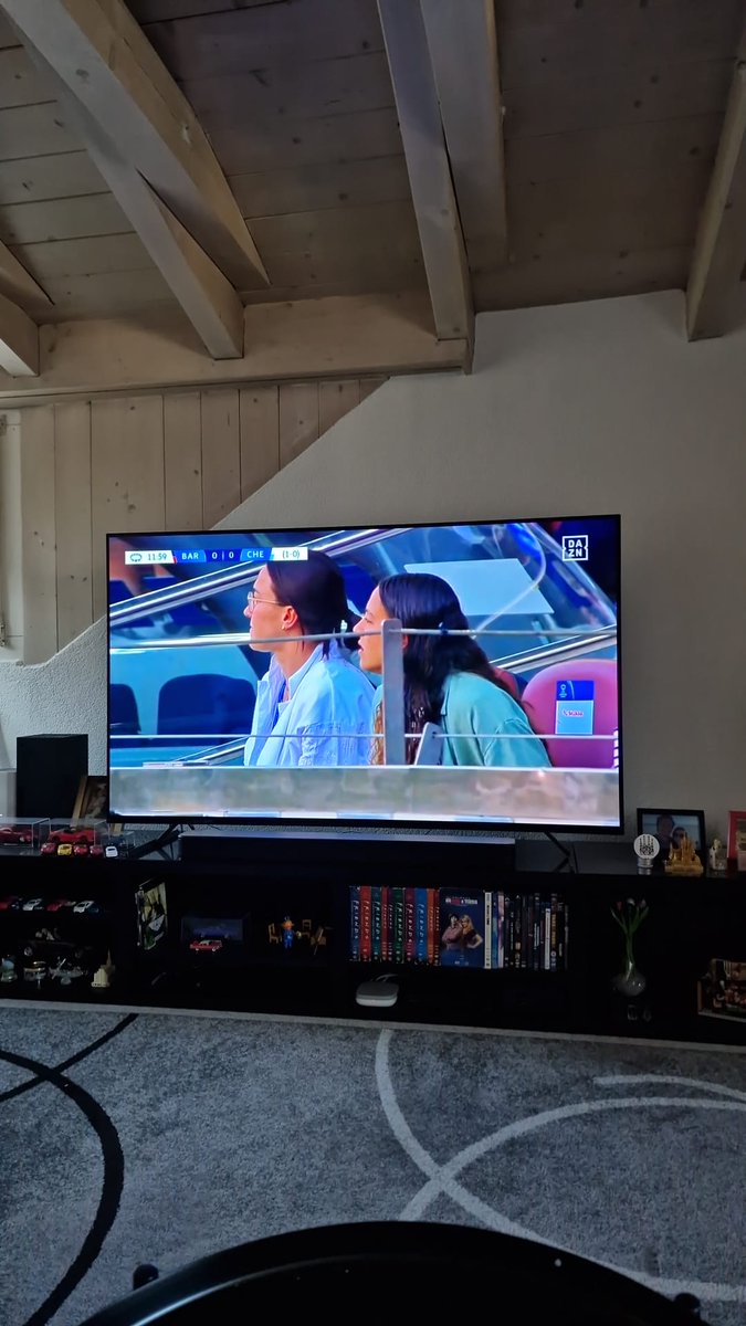 PB_FCBDublin's tweet photo. A la final #FCBfemeni !!! #IrishCulés watching around Europe today! #FCBDublin #PenyaBlaugranaDublin #OConnelletes #ViscaelBarça #ForçaBarça #BarçaAbú https://t.co/vH4hJlEwuH