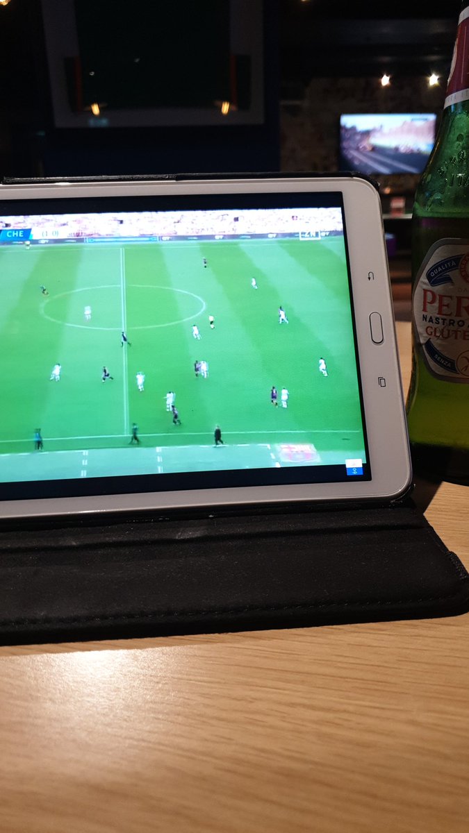 PB_FCBDublin's tweet photo. A la final #FCBfemeni !!! #IrishCulés watching around Europe today! #FCBDublin #PenyaBlaugranaDublin #OConnelletes #ViscaelBarça #ForçaBarça #BarçaAbú https://t.co/vH4hJlEwuH