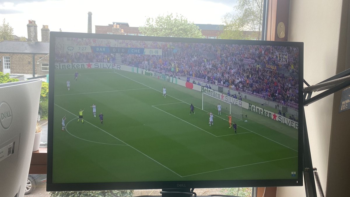 PB_FCBDublin's tweet photo. A la final #FCBfemeni !!! #IrishCulés watching around Europe today! #FCBDublin #PenyaBlaugranaDublin #OConnelletes #ViscaelBarça #ForçaBarça #BarçaAbú https://t.co/vH4hJlEwuH