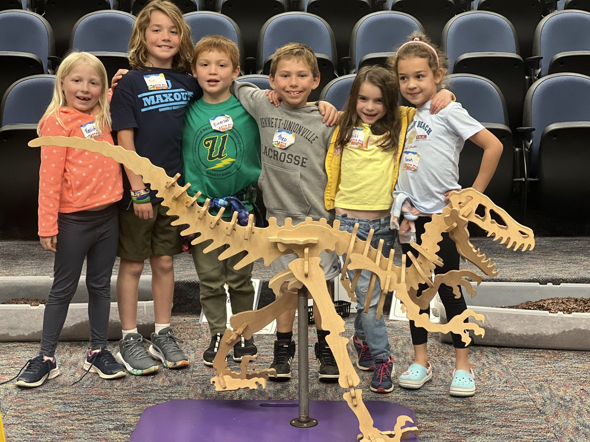 Lauren Gutting tweet media