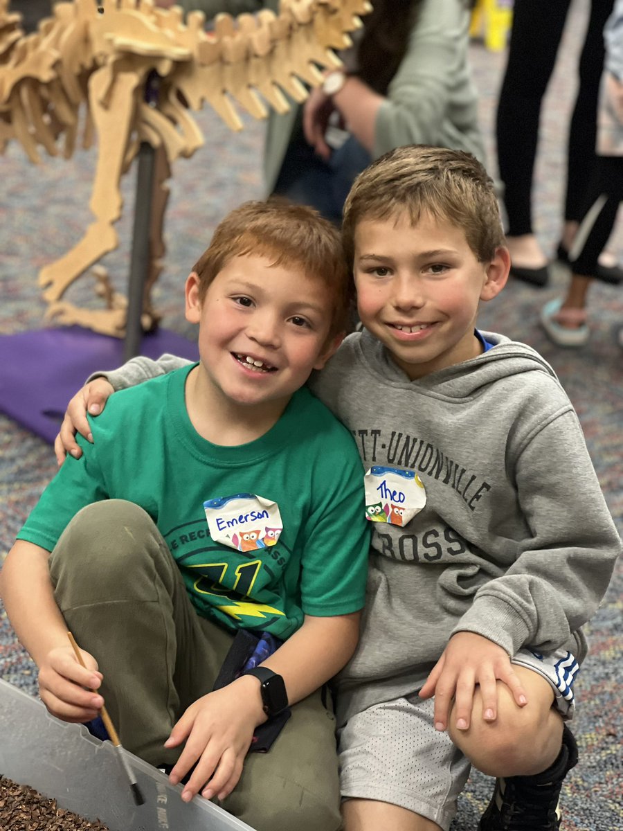 Lauren Gutting tweet media