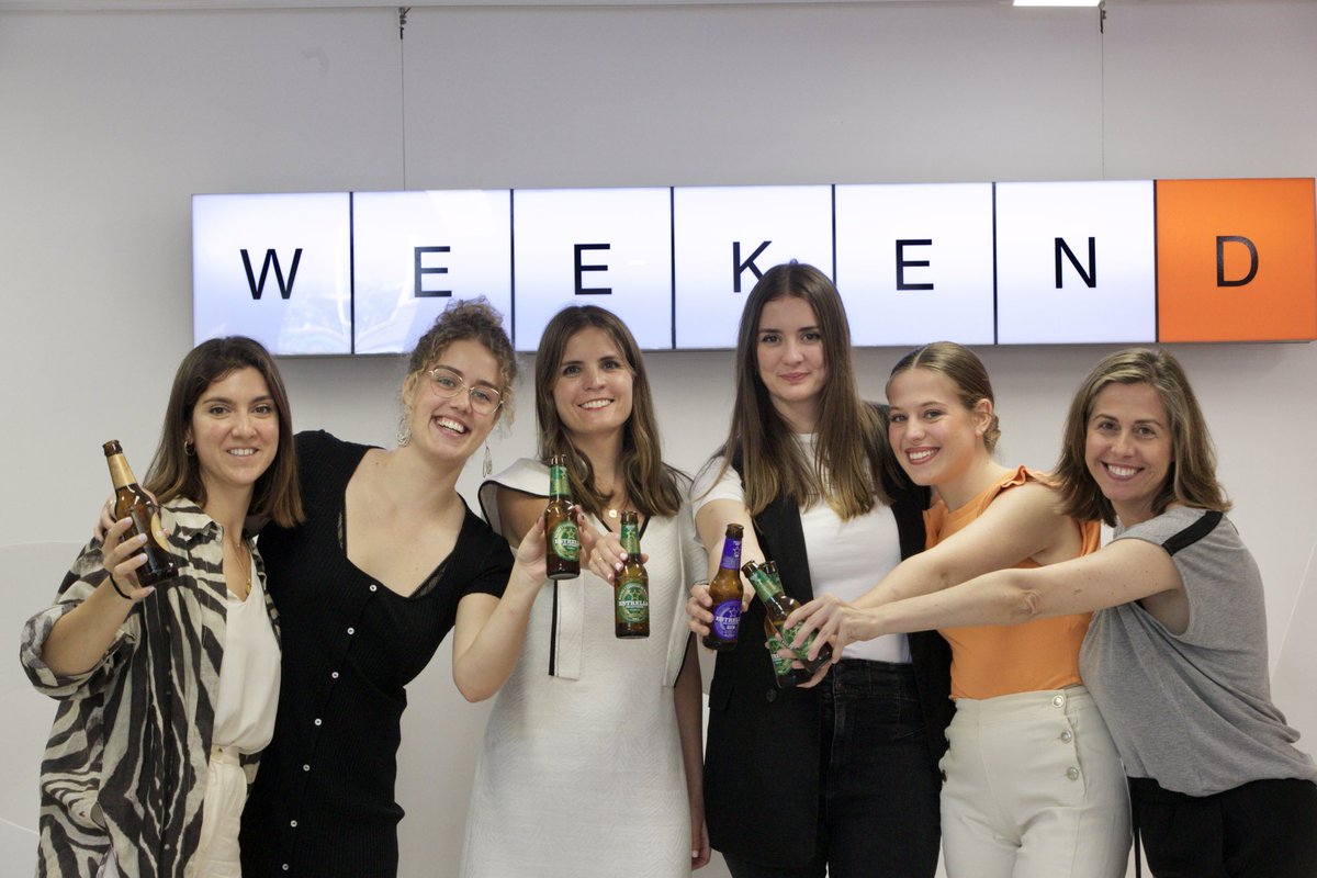 JoverCristina's tweet photo. Siempre es un placer acoger eventos en @AgenciaWeekend_, lo de hoy ha sido increíble. Mil gracias @SportBiz_World @estrellalevante @Juancervantestv Felipe Moreno, por hacerlo posible 💪🏻 https://t.co/G2MAUYeM5E