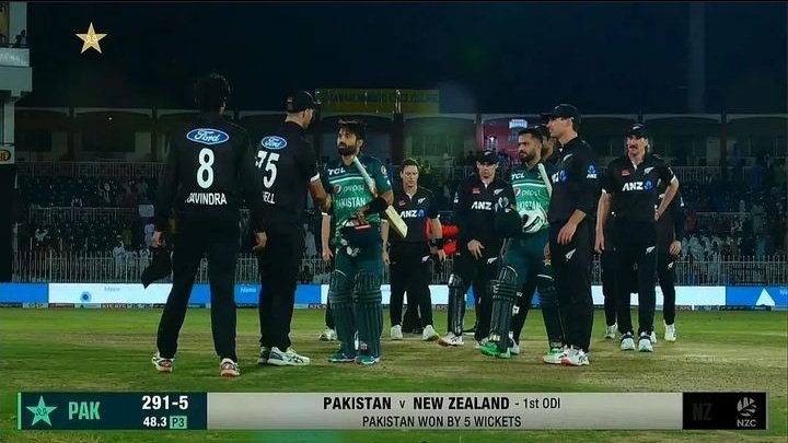 CrazyyyMiss's tweet photo. Warhaa start to the series congratulations pct fans 💚🤍✨ https://t.co/UHoERpnXSF