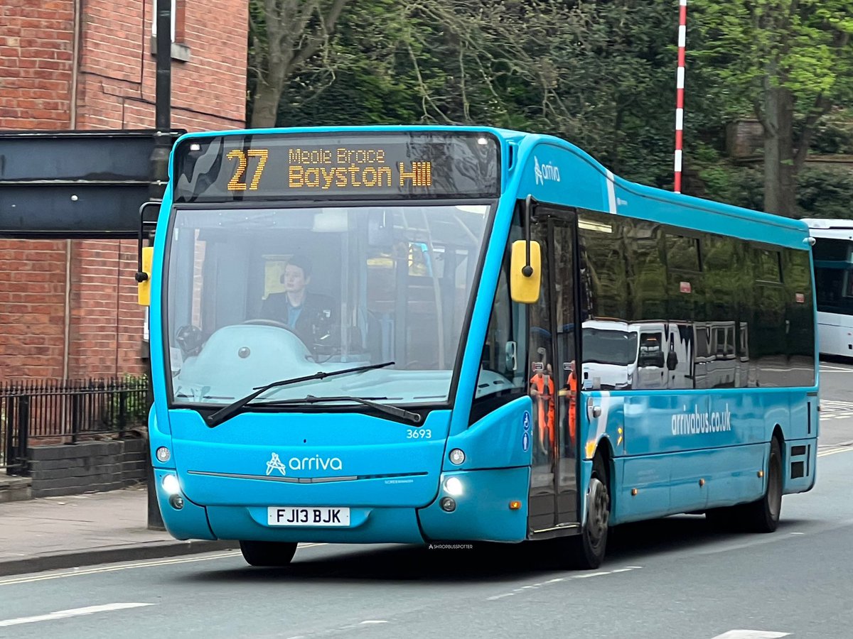 ShropBusSpotter's tweet image. Arriva Midlands Shrewsbury Cummins ISB 6.7L Optare Versa Seen Leaving Shrewsbury Bus Station On Service 27 To Bayston Hill 3693 FJ13 BJK 🚌📸
