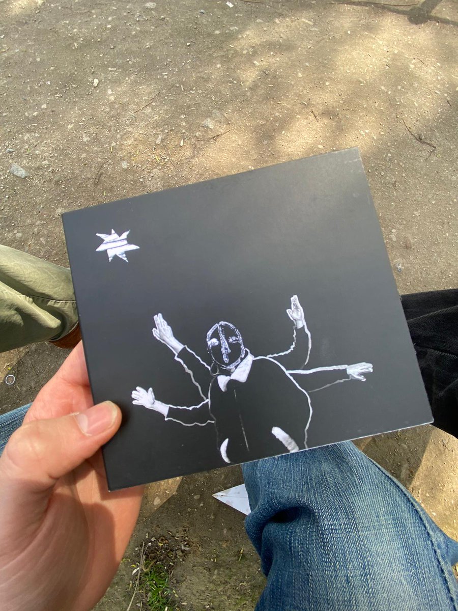 jackspar_ncs's tweet photo. LES CDS SONT DISPO !!! 
SUFFIT DE MENVOYER UN DM ET JE VOUS EN RESERVE 1 ON SARRANGE POUR LENVOI OU LA RECEPTION EN VRAIS SI VOUS ETES DE BXL
10EUROS https://t.co/SFoYlbOxXk