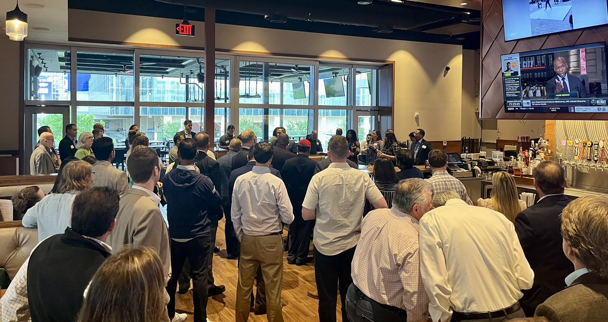 Bill Ballard (@billlballard) on Twitter photo Thank you <a href="/ComericaBank/">Comerica Bank</a> for sponsoring last night’s <a href="/TechTitansTexas/">Tech Titans</a> happy hour at @CityWorksFrisco Great event! Thank you <a href="/ComericaBank/">Comerica Bank</a> for sponsoring last night’s <a href="/TechTitansTexas/">Tech Titans</a> happy hour at @CityWorksFrisco Great event!