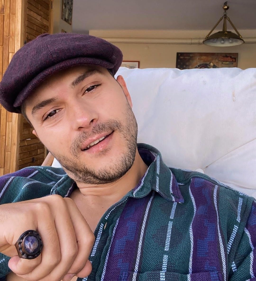 lastsunflowers's tweet photo. doymadım doyamadım sevmelere seni ben

SeniSeviyoruz AlperenDuymaz https://t.co/5danWkLyXG