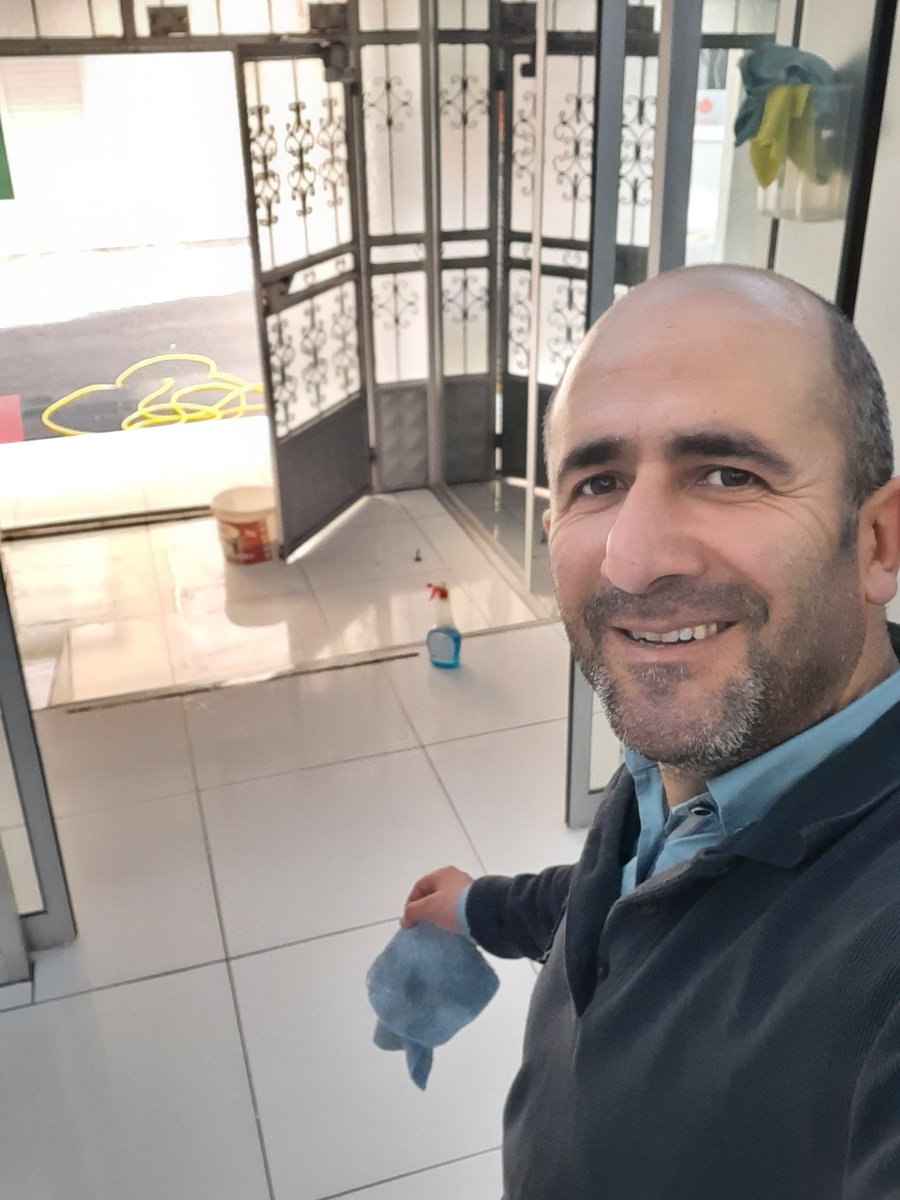 goksunlu4656's tweet photo. 17 sene emek edip Polis oldum onu da KHK ile elimden aldılar...

Ama ben ah almadım, kimseyi ekmeğinden yuvasından etmedim... Şu bendeki huzurun zerresi hiçbiriniz de  yok koltuk sevdalıları...

Duy Türkiye'm...

KHKlıyaYeniden AdilYargılama https://t.co/ihdrIsNNM2