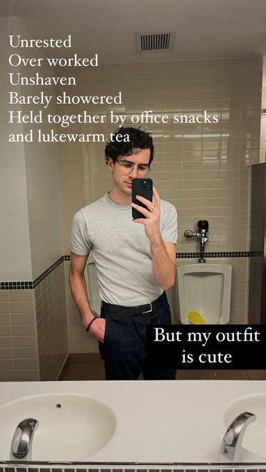 A quick look into my Insta Public story vs. close friends https://t.co/tT8jSMH43h<a href="/tag/thereisnocockinthisimage"class="tags"><span>#thereisnocockinthisimage</span></a>