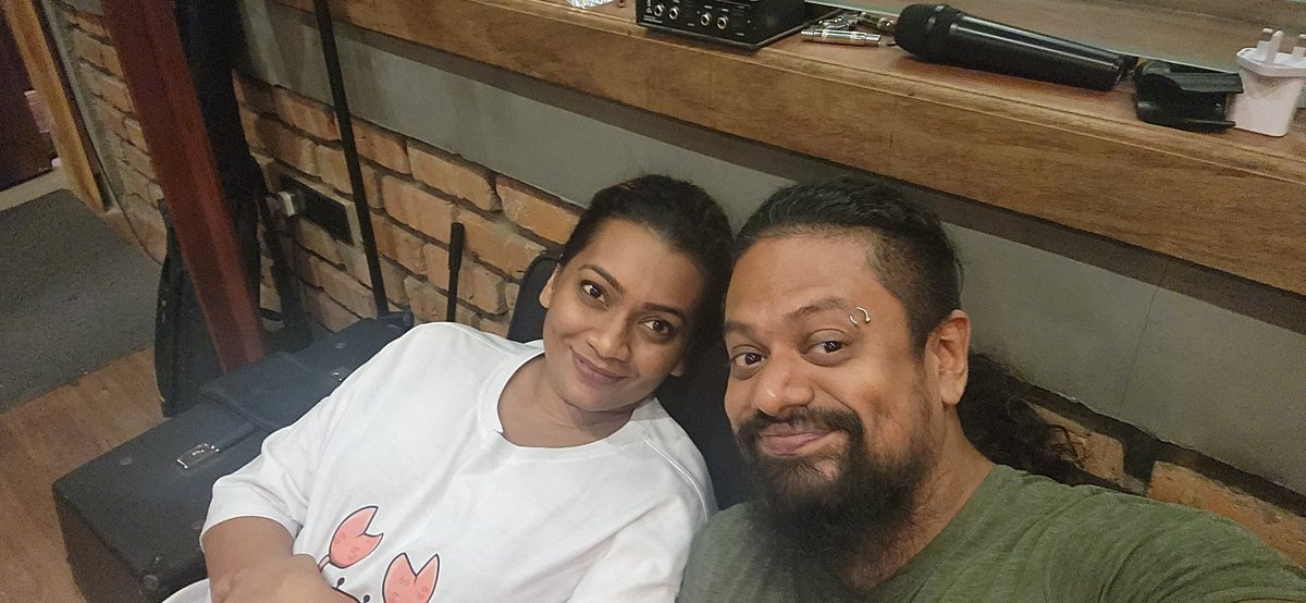 Suresh_Stigmata's tweet photo. Midnight rehearsals of a classic Sepultura track with @DinPhi at Infinity Studios 🤘🏻🔥😏

Sounding brutal af ✊🏼 https://t.co/mWy0GcQ30m