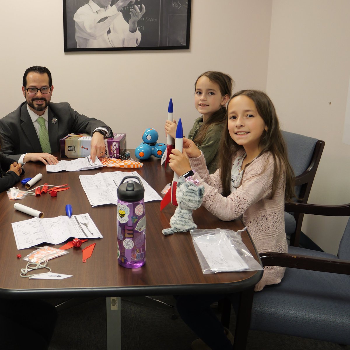 NewJerseyDOE's tweet photo. The New Jersey Department of Education participated in Take Your Child to Work Day today. Did you take your child to work with you? Share a photo in the comments below. #TakeYourChildToWorkDay https://t.co/nJre06wQqb