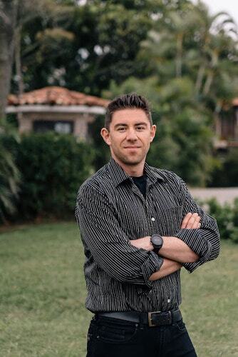 MoneyMonzon's tweet photo. @monetizemore : MonetizeMore's CEO Kean Graham shares insights on how we are revolutionizing the ad industry and empowering publishers in his latest interview with Made in CA.

Read the full interview here 👇🏻
https://t.co/OHNlQ1tCpP (via Twitter https://t.co/IVbaYkJsKF) https://t.co/ErgHXiaplo