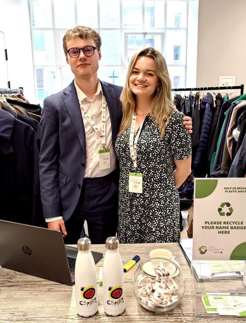 JessCochrane3's tweet photo. Well that’s a wrap on Spain’s inaugural Sustainability Day and Media Awards and what an exciting project to have been a part of.

Thank you to the panelists and attendees and congratulations to the winners and runner-ups!

#SpainSustainabilityDay https://t.co/6NCTKQ2RqC