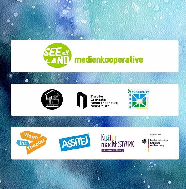 SOFTPOWER ein Multimedia-Theaterprojekt zum Mitmachen. Freitags 16:30-19:30 im Kunsthaus Neustrelitz. Schnupperkurs am 28.04. und 05.05., ab 16:30. Kostenfrei, mit Verpflegung und Sommercamp (17.-21.07.) Für alle von 14 bis 18 Jahren. Anmeldung info@seeland-medienkooperative.org