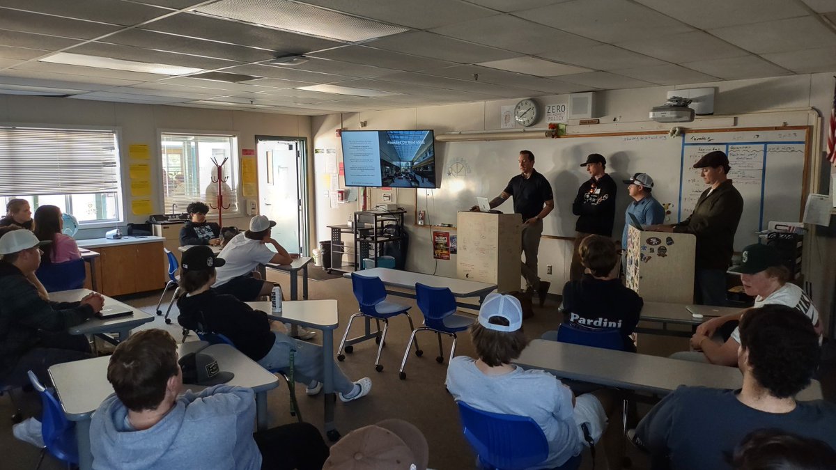 The <a href="/lifeatgallo/">Life at Gallo</a> team recently shared the internships they have &amp; gave Casa Grande students a chance to test their teamwork &amp; problem-solving skills by completing a hands-on, real-world project. 🙏 to Gallo for connecting the classroom to the future for these students! #CTEWorks