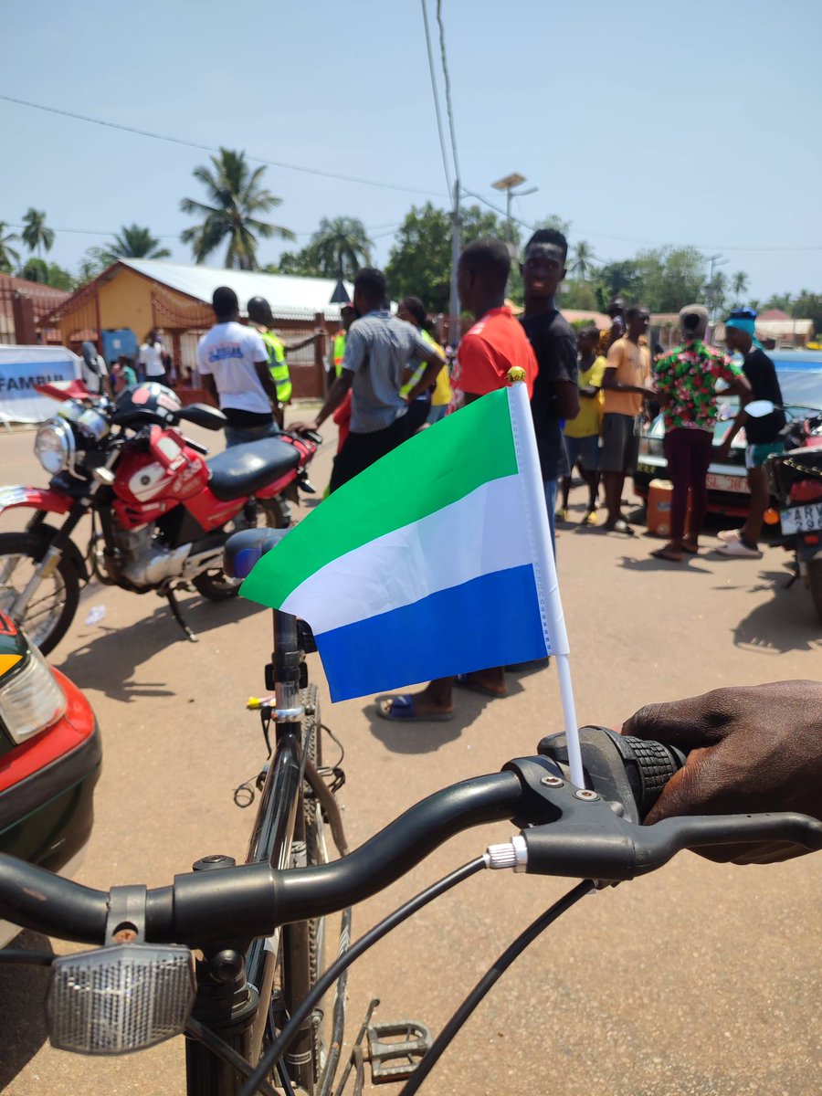 BikesFoundation's tweet photo. What a day to start the Tour De Lunsar and celebrate independence day in Sierra Leone! Well done to all riders who raced the 100km from #Lungi to #Lunsar today! Jack and Nate are facing tough competition from #Nigeria and countless fans along the routes are cheering all riders! https://t.co/gSB5GBibFD