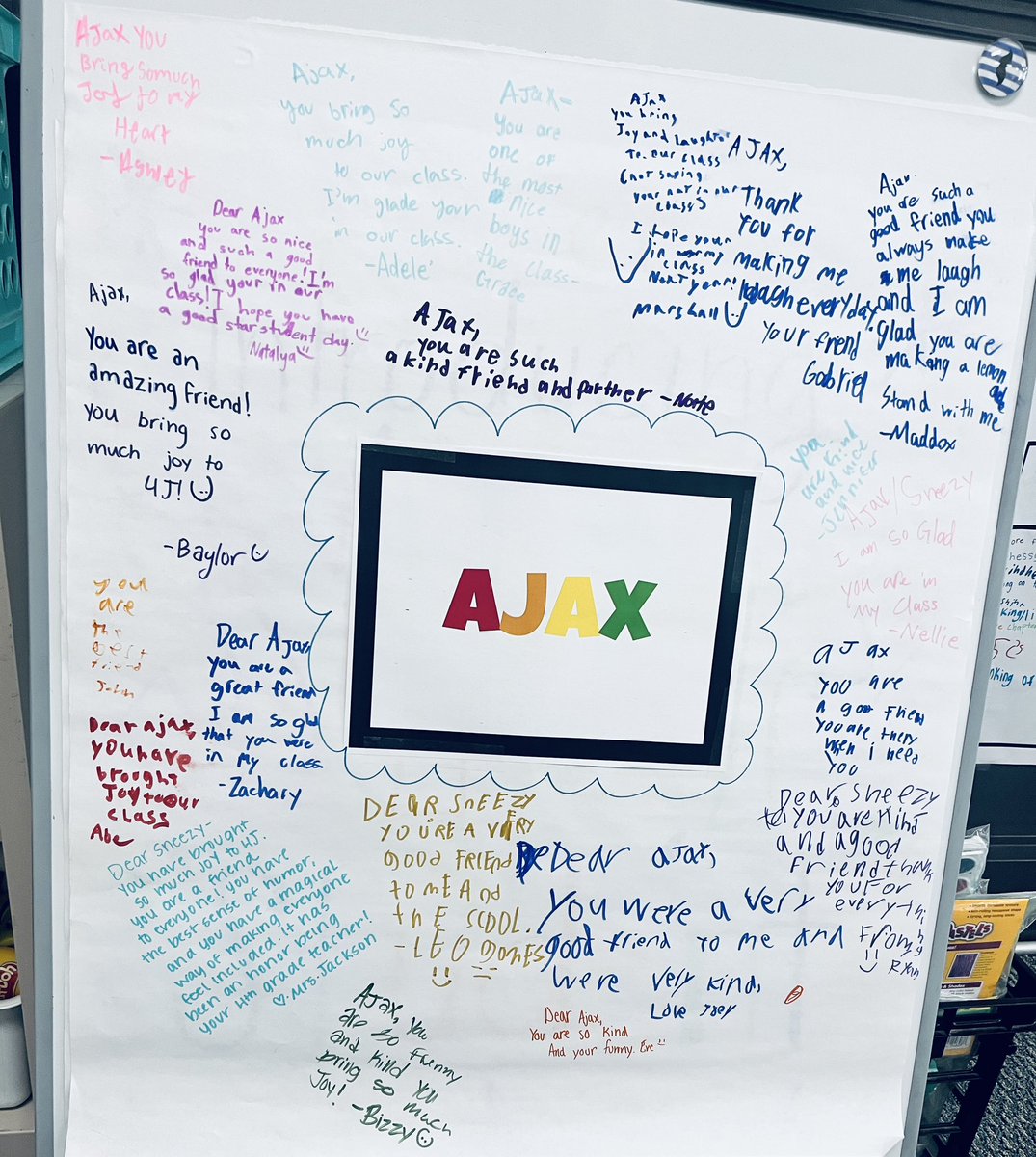 21 days of school = 21 amazing students to be celebrated. Students receive a thoughtful letter from their families, and a poster full of affirmations from their classmates. My favorite end of year tradition ❤️🖤  #ihpromise #iteach4th