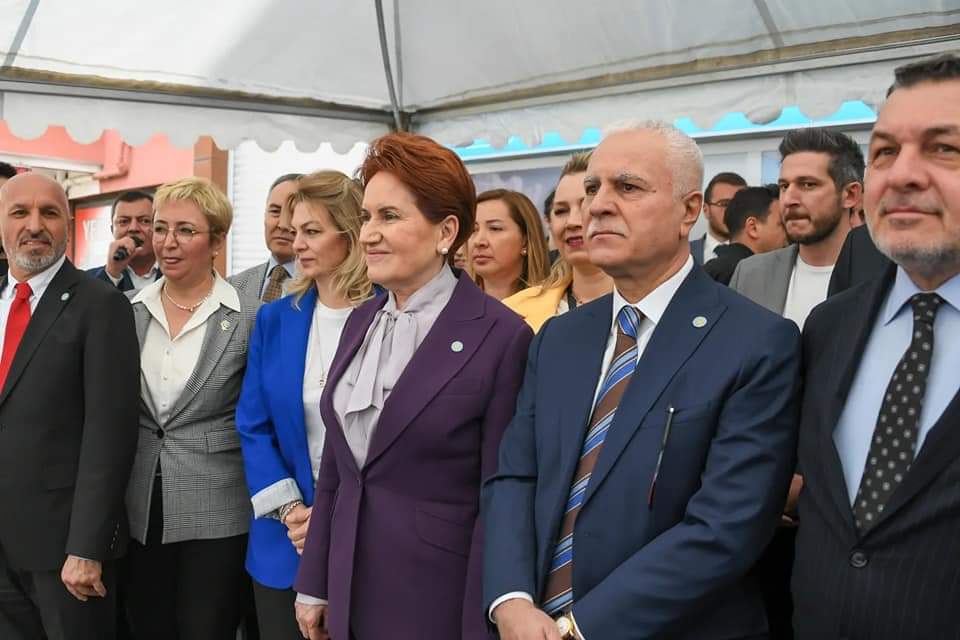 korayaydintr's tweet photo. TEŞEKKÜRLER MAMAK
İlginize,
sevginize,
samimiyetinize,
desteğinize,
fedakarlığınıza,
heyecanınıza,
coşkunuza,
emeğinize ve yüreğinize sağlık.
Mamak Seçim Koordinasyon Merkezi açılışımıza katılan herkese gönülden teşekkürler.
#MamakTarihYazacak
#AnkaraTarihYazacak
#TürkiyeTarihYazacak
#AzKaldı
