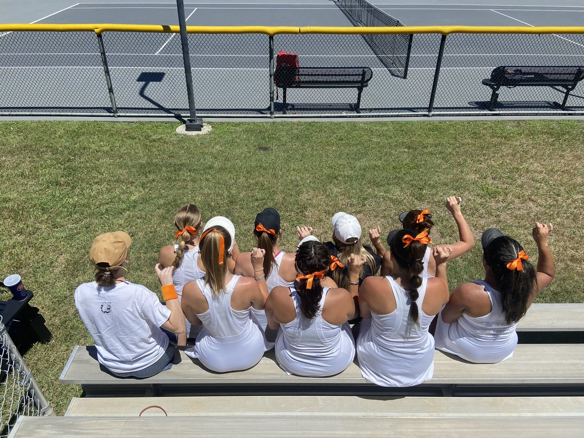tluathletics's tweet photo. Today & everyday we compete
#ForHerm🧡 https://t.co/Kpk7fCDzcD