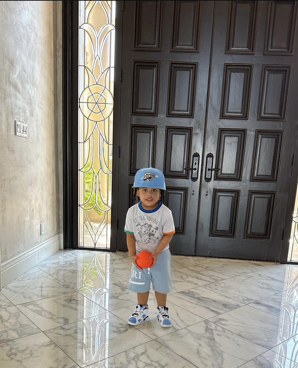 nmcaviar's tweet photo. .@NICKIMINAJ shares some pics of her son, #PapBear via Instagram. ❤️ https://t.co/bWZAgtkVM7